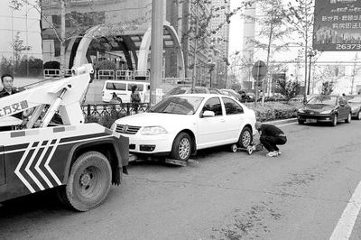 上海交警違停處理新舉措 先拖移后通知，提升執法效率與道路暢通